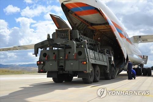 터키, S-400 도입에 반발해 'F-35 안판다'는 美에 대응 자제