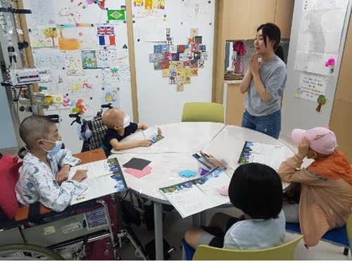 서울대병원 어린이병원학교 20주년…"치료 후 학교 복귀 도와 "