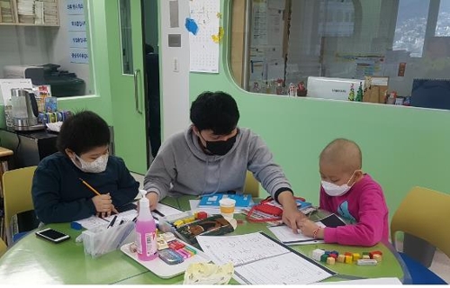 서울대병원 어린이병원학교 20주년…"치료 후 학교 복귀 도와 "