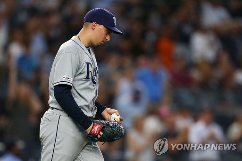 MLB 탬파베이, 와일드카드 경쟁 중에 에이스 팔꿈치 수술