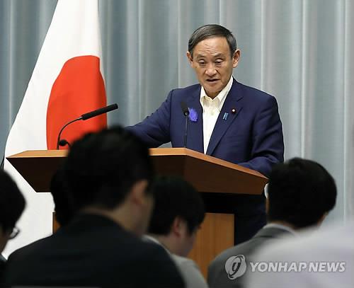 日 관방장관, 한일군사정보호협정 연장 '희망' 시사