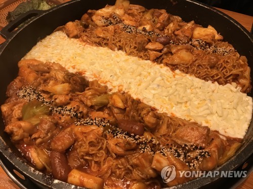 춘천 닭갈비, 군부대 장병 입맛 '노크'…내년 납품 추진