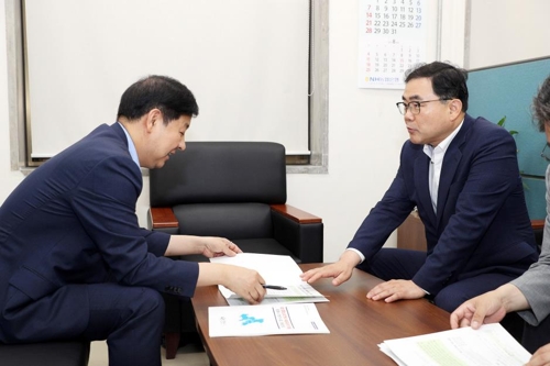 허성무 창원시장 이틀째 서울행…재료연구원 승격 법안통과 요청