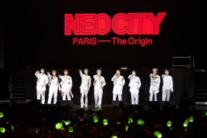 NCT 127, 프랑스 파리 단독 콘서트 &#39;성황&#39;