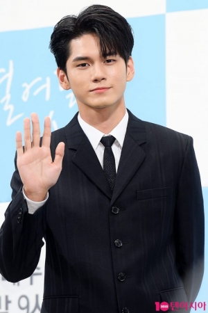 &#39;열여덟의 순간&#39; 옹성우 &#34;워너원 활동 이후 첫 작품에서 주인공 맡아 감사하다&#34;