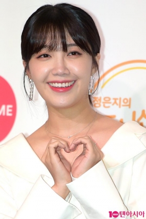 [TEN PHOTO]정은지 &#39;미소 자체가 햇살&#39;