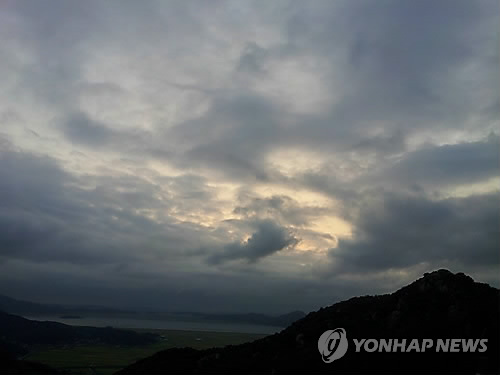 전북 장마전선 영향권 벗어나…낮 최고 26도