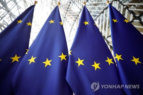 EU, 차기 집행위원장에 폰데어라이엔…첫 여성 '행정부수반'(종합3보)