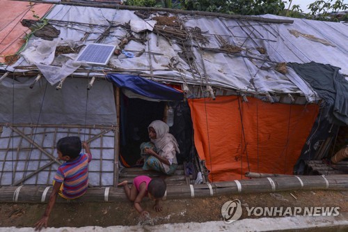 로힝야 귀환 이번엔 성사되나…8개월만에 고위급 협상