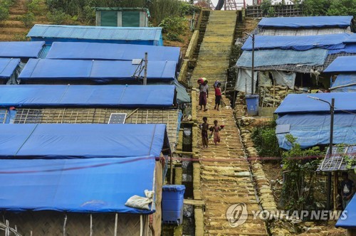 로힝야 귀환 이번엔 성사되나…8개월만에 고위급 협상