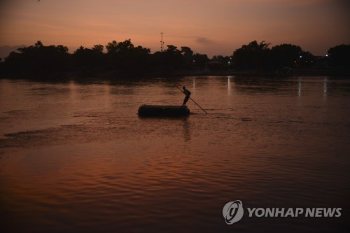 '미국행 이민 줄이자'…멕시코, 온두라스 일자리 창출 지원 확대