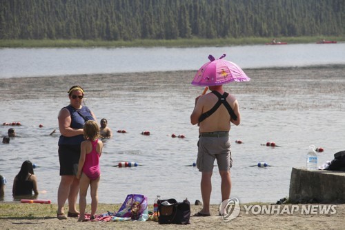 북극 아래 알래스카도 32℃ 폭염…50년만에 최고치 경신