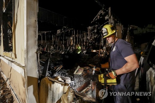 하루 만에 또…잇단 강진에 공포 휩싸인 美캘리포니아