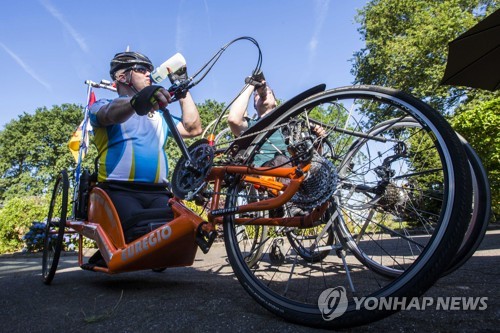 벨기에 39.9℃, 첫 '폭염 적색경보'…186년 만에 최고(종합)