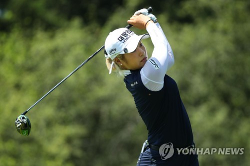LPGA 투어 '신인 만세'…전영인·이정은 첫날 상위권