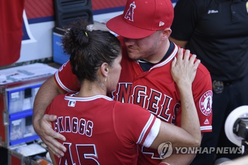 MLB 에인절스, 스캑스 추모의 날에 '팀 노히트 노런' 위업