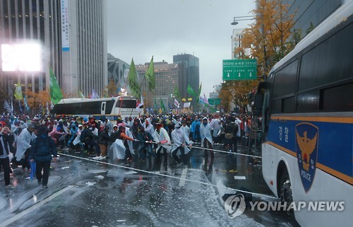 법원, 국가가 낸 '민중총궐기' 손해배상 소송서 화해권고 결정