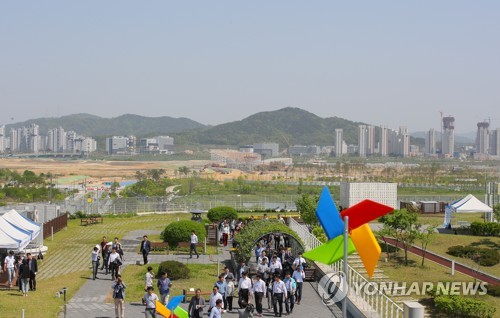 세종청사 옥상정원 개방했더니 큰 호응…행안부, 혁신사례 발표