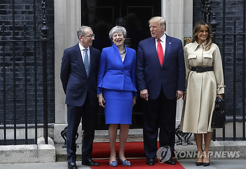 트럼프 "英대사 상대 않겠다"…英 "솔직한 평가 할수있다"