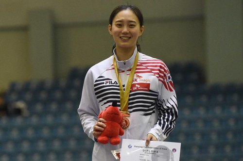 세계선수권 메달 합작한 윤지수·김지연, 대통령배 펜싱 1·2위