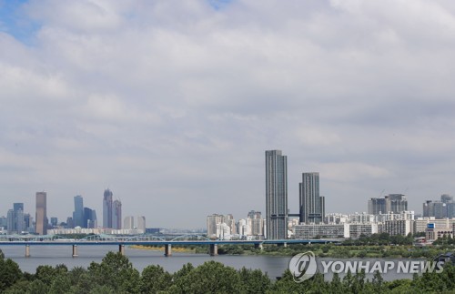 [내일날씨] 구름 많고 낮 최고 30도…강원 영동 새벽까지 비