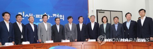 당정청, 日경제보복 종합대책 마련…백색국가 제외 결정 후 발표