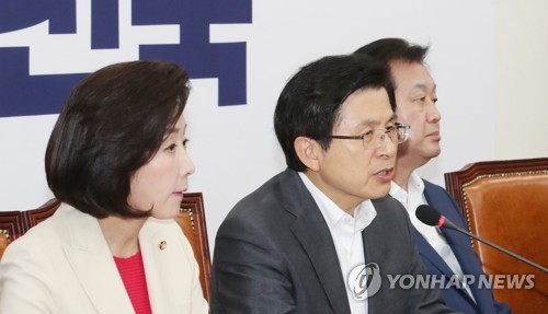 황교안 "문재인케어가 아니라 문재인푸어…복지푸어로 가는 중"