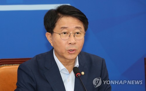 조정식 "반도체 관련 대책 예산, 이번 추경안부터 반영 검토"