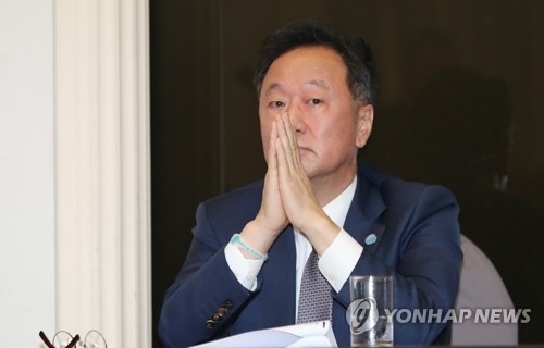 이우석 코오롱생명 대표 "인보사 취소 사과…안전·유효 확신"