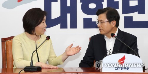 심상정 "어떻게든 선거제 개혁"…이해찬 "소통 부족 유감"