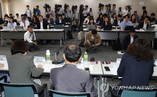 日취재진 만난 변호사들 "전범기업 자산매각 절차대로 진행"