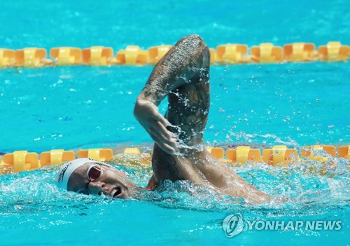 [광주세계수영] 부항 뜨고 나타난 슈퍼드림팀…미국, 메인풀 첫 훈련