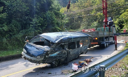 홍성군, 삼척 승합차 사고 사상자에 의료비·장례비 지원