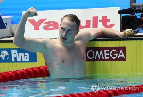 -광주세계수영- 호주 윌슨, 남자 평영 200ｍ 준결승서 세계타이기록