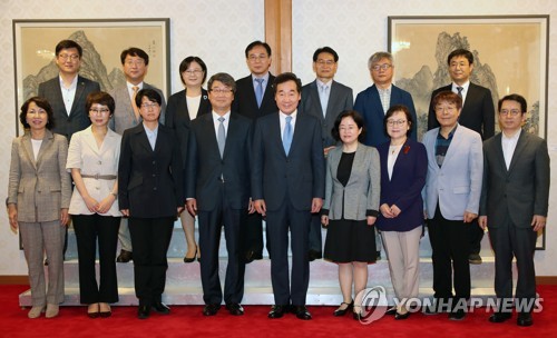 이총리 "가치·이익 충돌하는 규제개혁에 지혜 내달라"