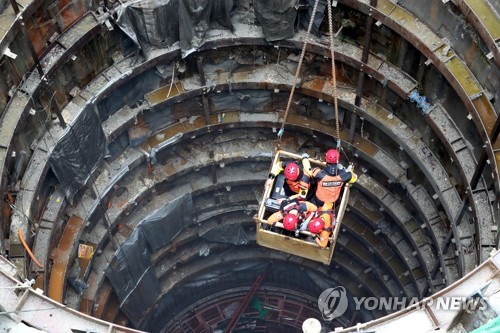 목동 수몰사고 '인재' 논란…"수문개방, 지하에 알릴 길 없었다"(종합)