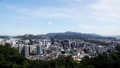 전국 맑음…낮 최고 34도 '찜통더위'