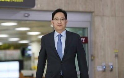 이재용, 귀국 이튿날 긴급 사장단 회의…'컨틴전시 플랜' 주문