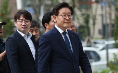 이재명 '친형 입원' 증인 전직 비서실장, 증언 거부권 행사