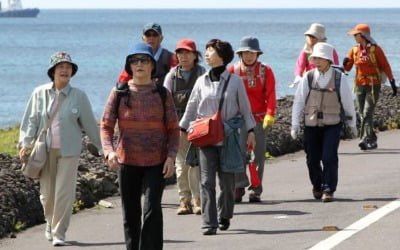 제주도, 일본 관광객 유치 전략팀 가동…"日직항 노선 유지해야"