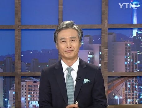 조국 지원사격 하려다가 '폴리널리스트' 늪에 빠진 YTN 변상욱 앵커