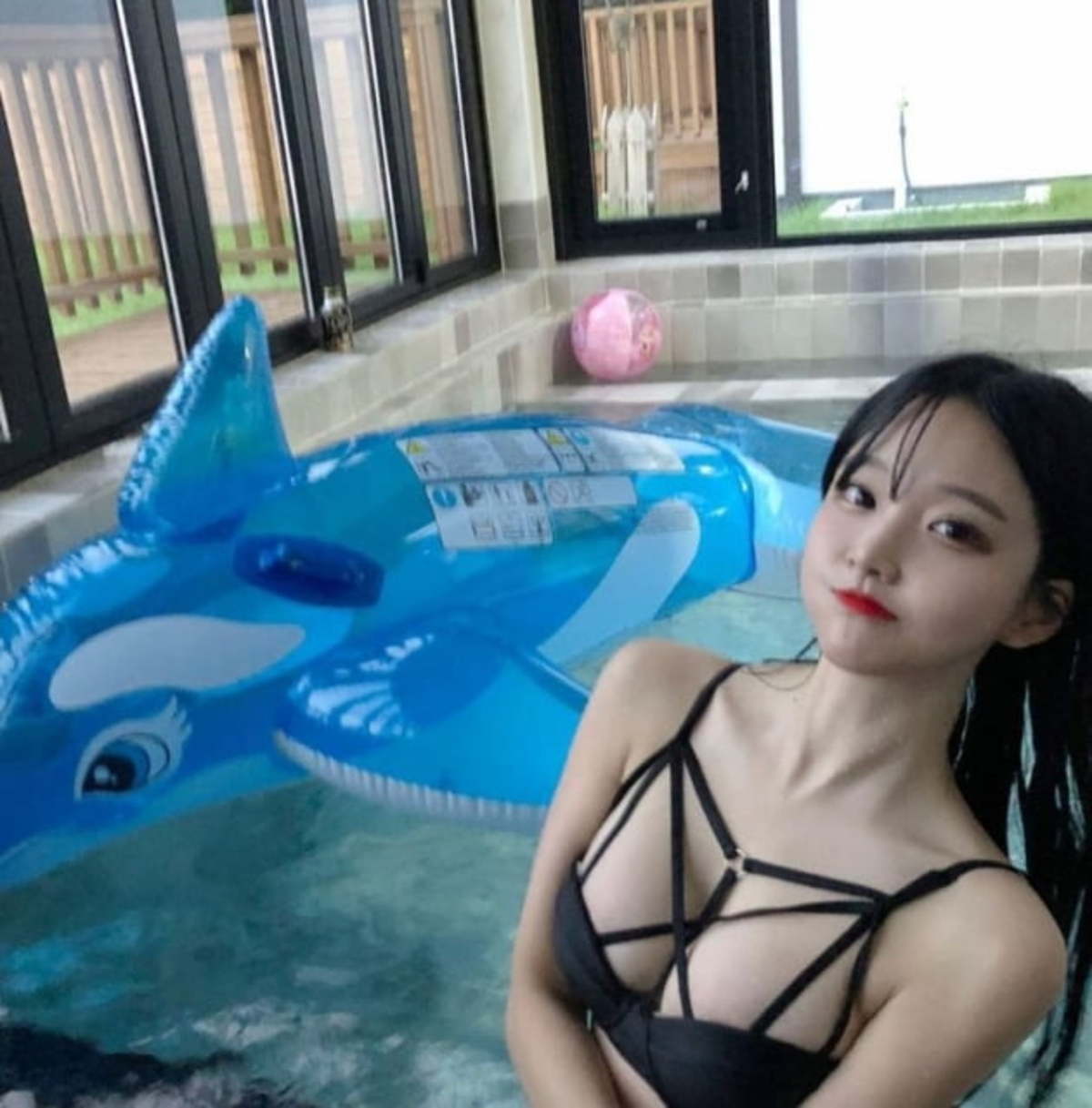 Slideshow 박민정 합성.