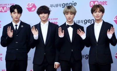 [포토] 투모로우바이투게더, '연준 부상으로 아쉬운 4인 체제'(2019 MGMA)