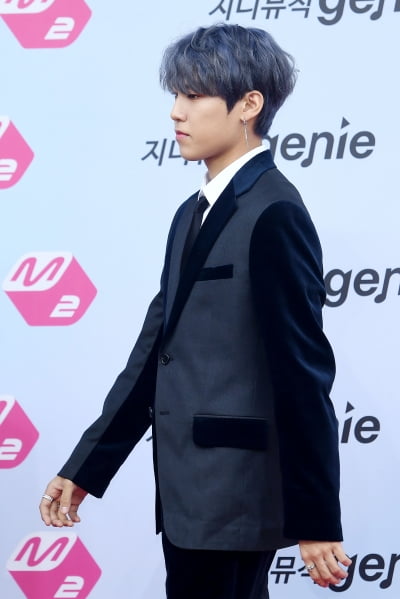 [포토] AB6IX 박우진, '마성의 옆모습'(2019 MGMA)