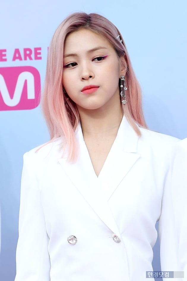 [포토] ITZY 류진, '핑크 공주'(2019 MGMA)