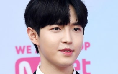 김재환 측 "'2019 KAF' 계약 위반으로 출연 취소"…주최 측 "대행사 불찰, 마마무 등 불참"