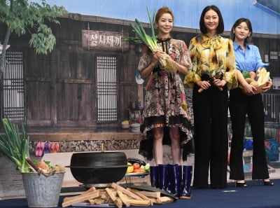 [포토] 윤세아-염정아-박소담, '산촌으로 함깨 떠나요~'