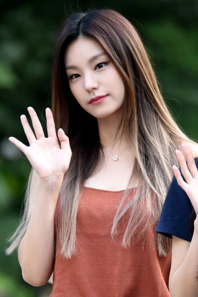 [포토] ITZY 예지, '시크한 눈빛~'