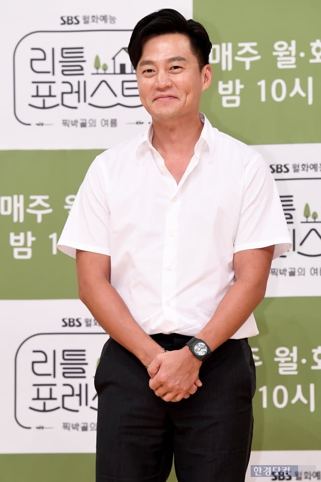 [포토] 이서진, '부드러운 삼촌 미소~'