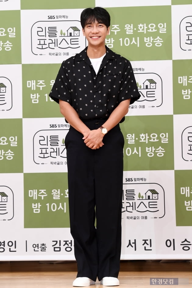 [포토] 이승기, '여심 사로잡는 부드러운 미소~'